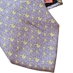 Vineyard Vines Silk Tie Periwinkle Blue Purple Shark Novelty Martha's Vineyard